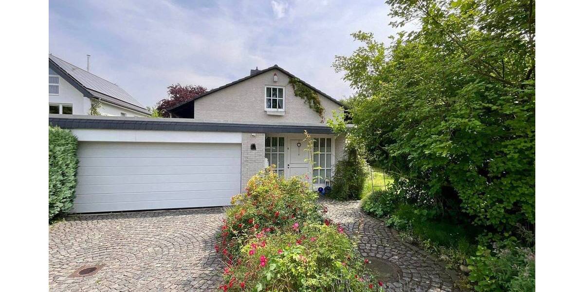 Einfamilienhaus Isernhagen Isernhagen K.B. - 4 Zimmer, 227 m&sup2;, 574.000&euro; | Angebot:25731928