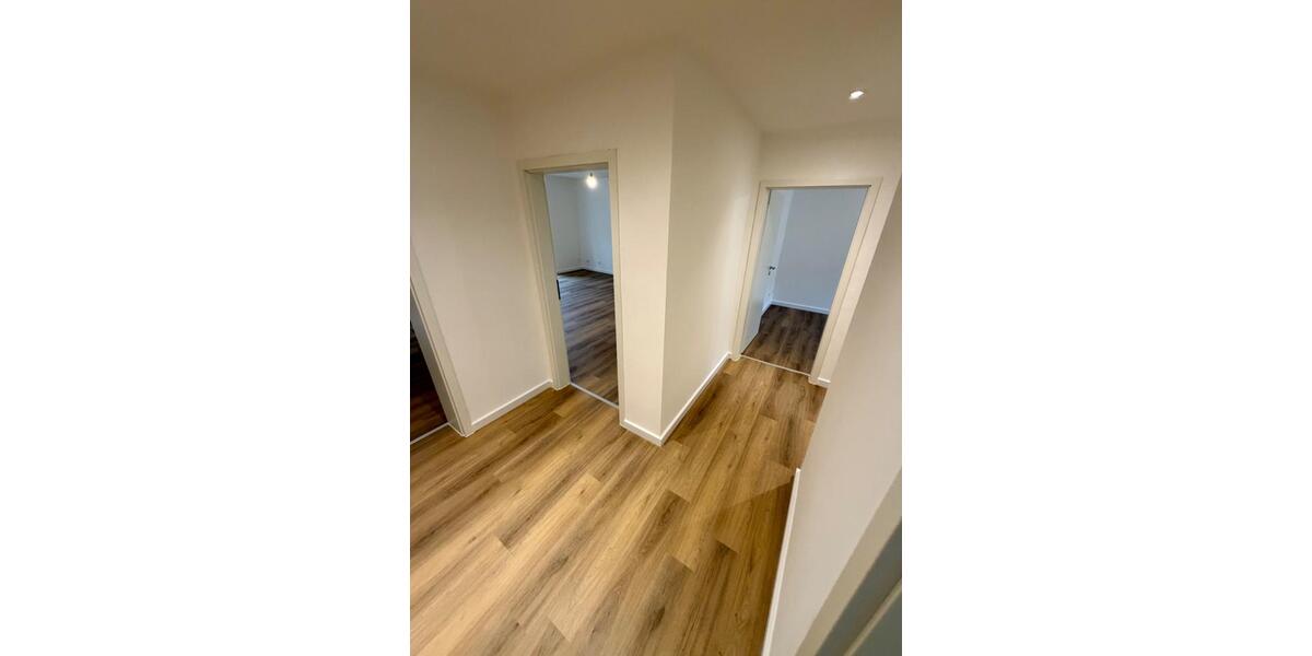 Etagenwohnung Hannover Linden-Limmer - 3 Zimmer, 77 m&sup2;, 270.000&euro; | Angebot:27490076