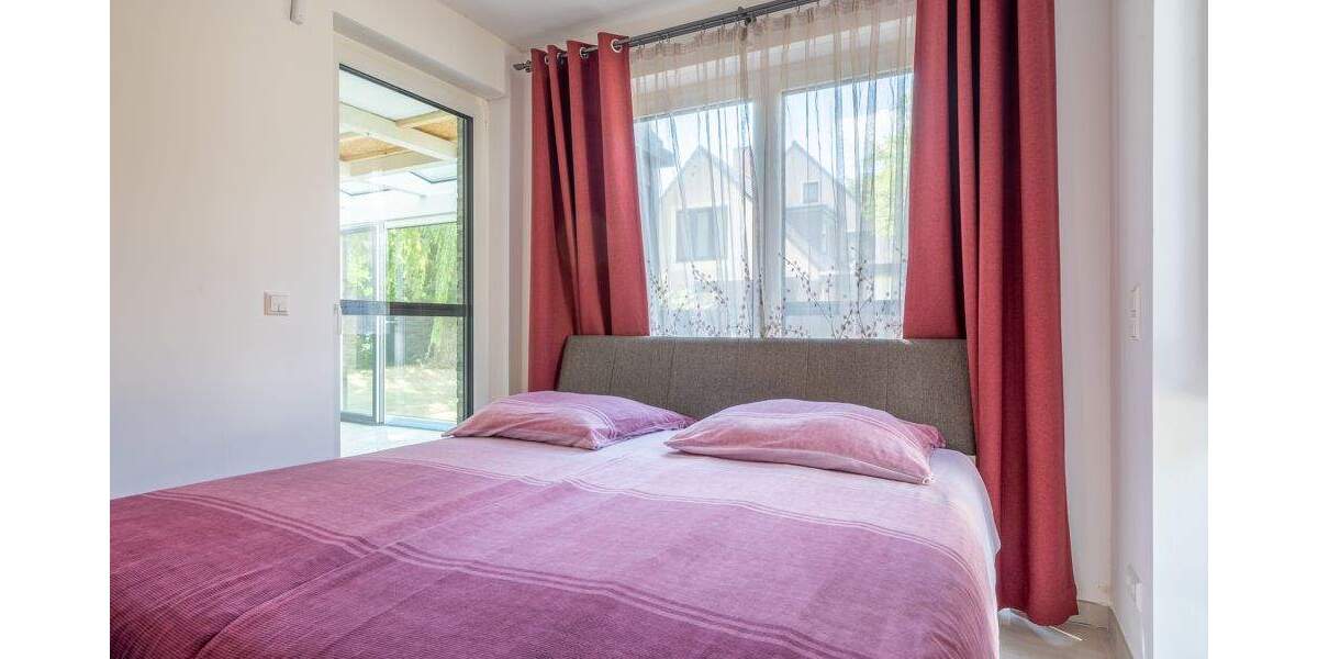 Einfamilienhaus Hannover / Isernhagen-Süd Isernhagen-Süd - 6 Zimmer, 242 m&sup2;, 2.050.000&euro; | Angebot:25731240