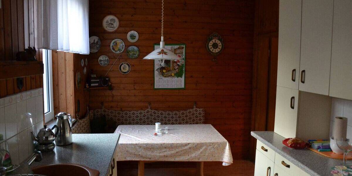 Einfamilienhaus Barsinghausen - 7 Zimmer, 190 m&sup2;, 260.000&euro; | Angebot:25984931