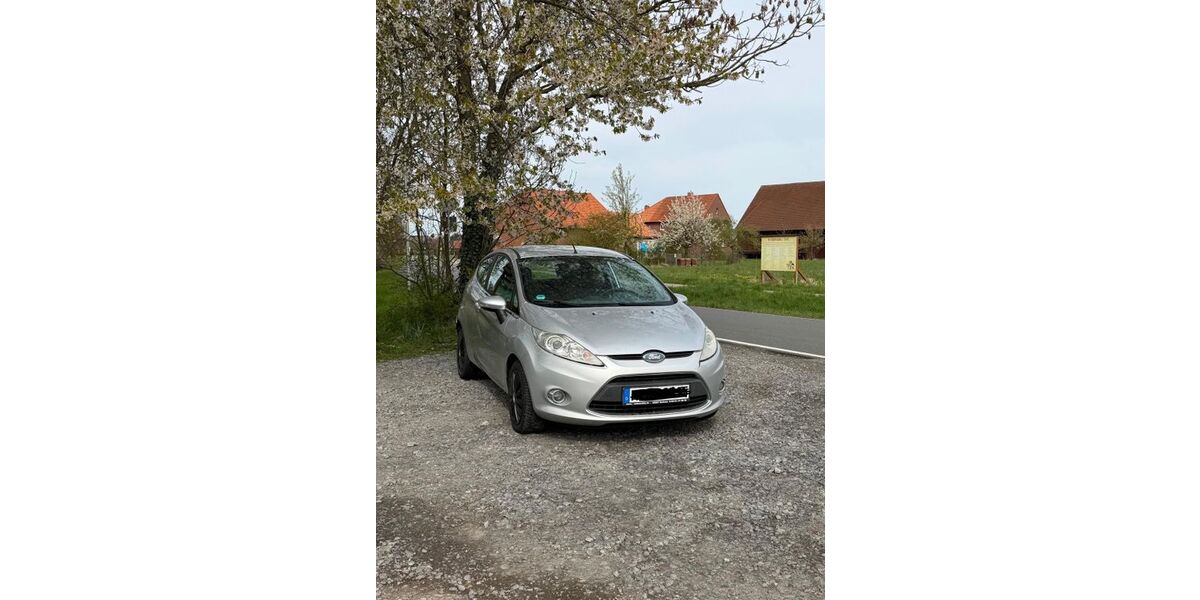 Ford Fiesta 141.600 km 2.590 &euro; Lindhorst 31698