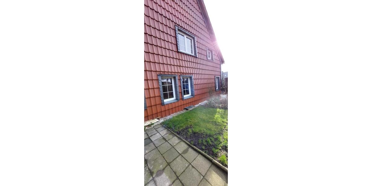 Erdgeschoßwohnung Bad Nenndorf - 4 Zimmer, 115 m&sup2;, 710&euro; | Angebot:26044865