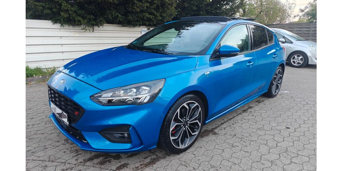 Ford Focus 33.550 km 14.900 &euro; Langenhagen 30855