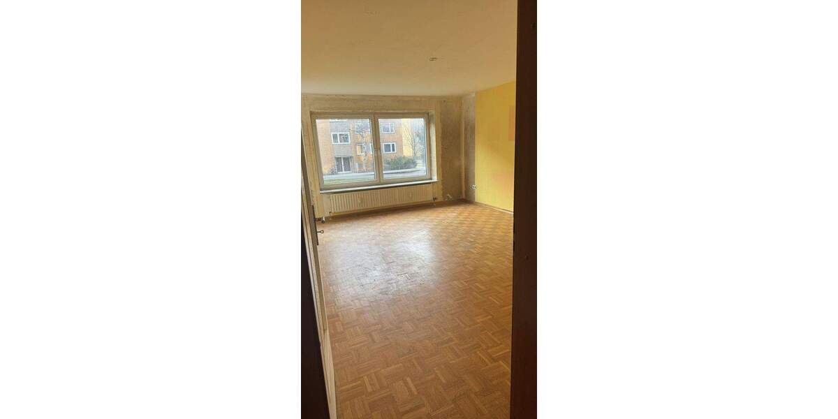 Etagenwohnung Hannover Ahlem - 4 Zimmer, 85 m&sup2;, 195.000&euro; | Angebot:25838509