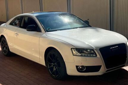 Audi A5 375.000 km 3.490 &euro; Hannover 30165
