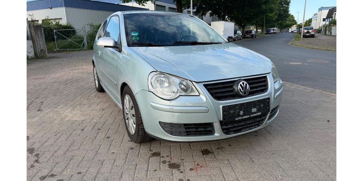 VW Polo 301.246 km 2.450 &euro; Hannover 30455