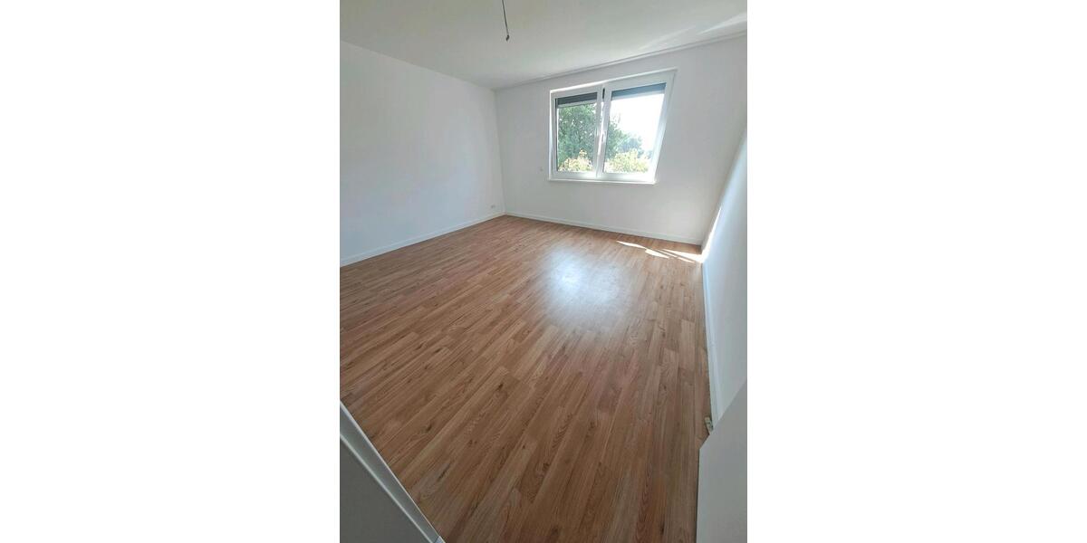 Maisonettenwohnung Garbsen Berenbostel - 5 Zimmer, 160 m&sup2;, 1.640&euro; | Angebot:25995468