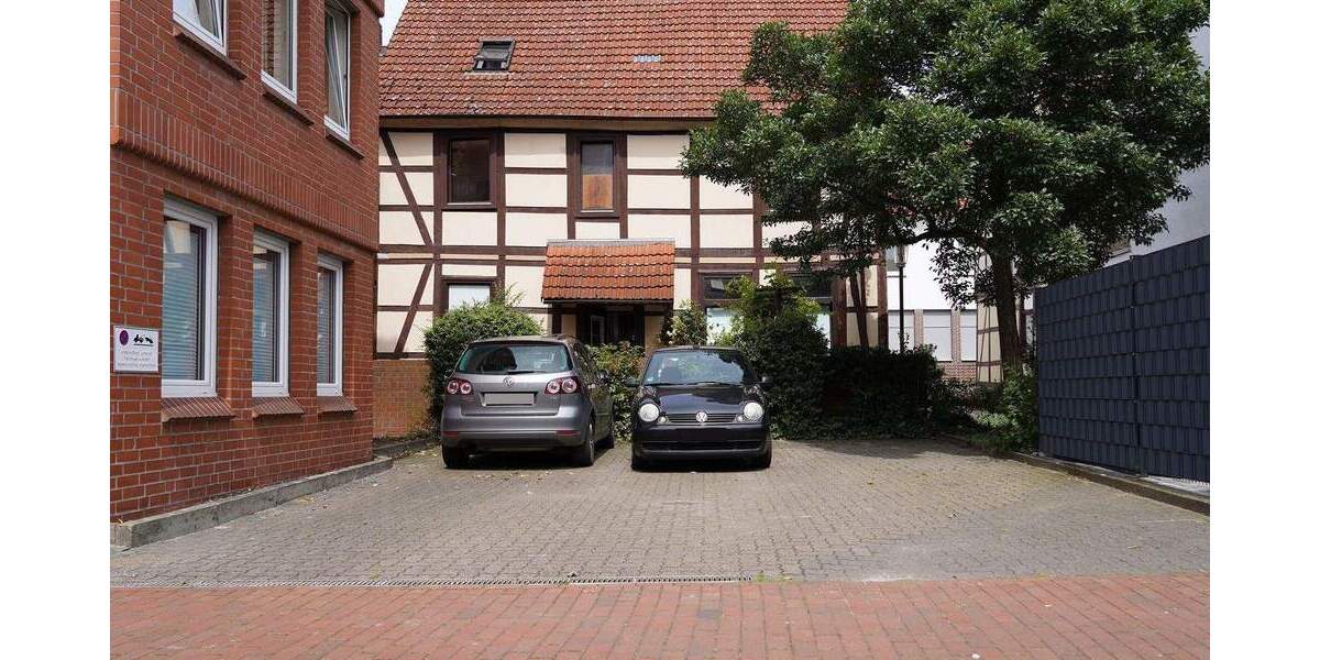 Gewerbeobjekt Burgdorf - 9 Zimmer, 140 m&sup2;, 259.000&euro; | Angebot:25664226