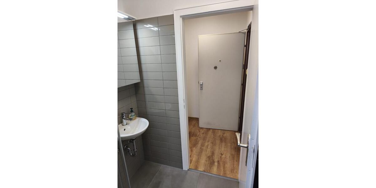 Dachgeschoßwohnung Pattensen - 1 Zimmer, 40 m&sup2;, 480&euro; | Angebot:25922656