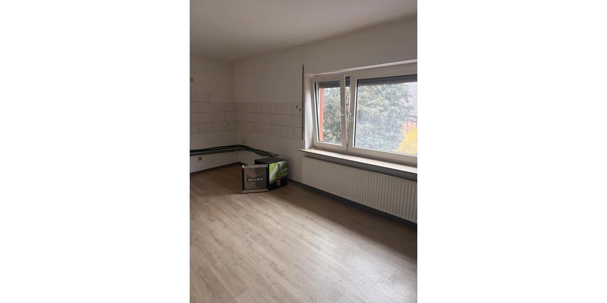 Etagenwohnung Wunstorf - 4.5 Zimmer, 127 m&sup2;, 920&euro; | Angebot:25626901