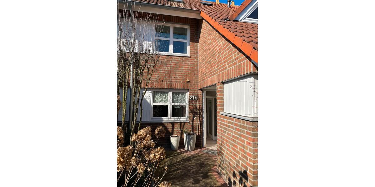 Reihenhaus Isernhagen - 4 Zimmer, 130 m&sup2;, 1.560&euro; | Angebot:23435857