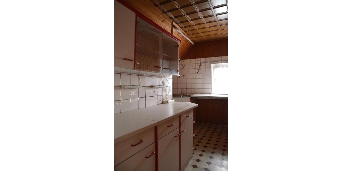 Einfamilienhaus Langenhagen Brink - 9 Zimmer, 270 m&sup2;, 540.000&euro; | Angebot:25640648