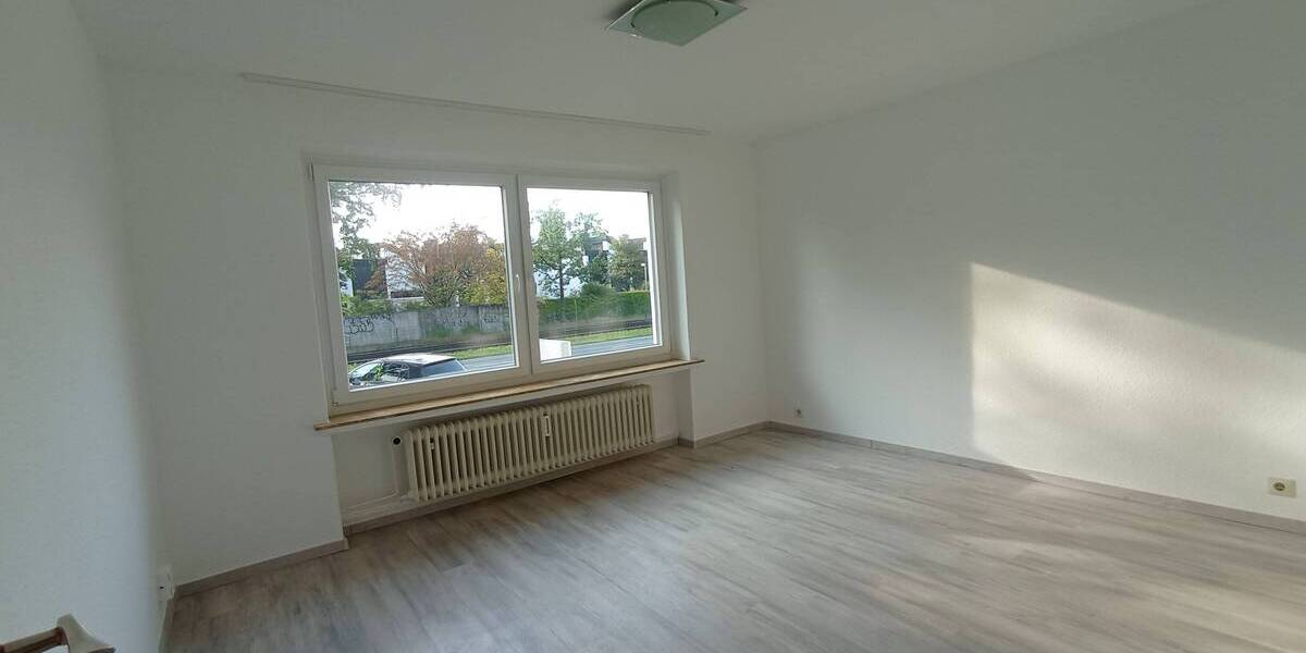 Etagenwohnung Hannover Bothfeld - 3 Zimmer, 85 m&sup2;, 1.020&euro; | Angebot:25731207