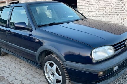VW Golf 214.000 km 2.900 &euro; Neustadt am Rübenberge bei Hannover 31535