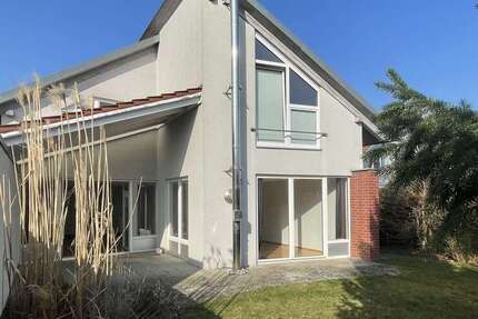 Haus Sehnde - 7 Zimmer, 232 m&sup2;, 819.000&euro; | Angebot:26168514