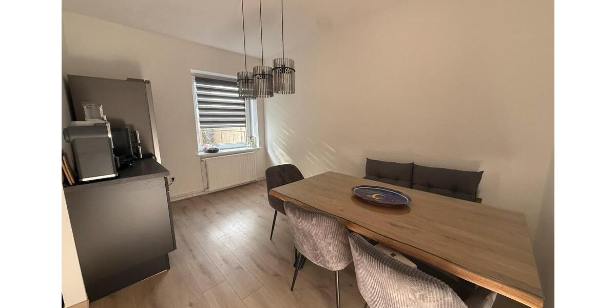 Erdgeschoßwohnung Hannover Vahrenwald-List - 3.5 Zimmer, 90 m&sup2;, 1.220&euro; | Angebot:25948866
