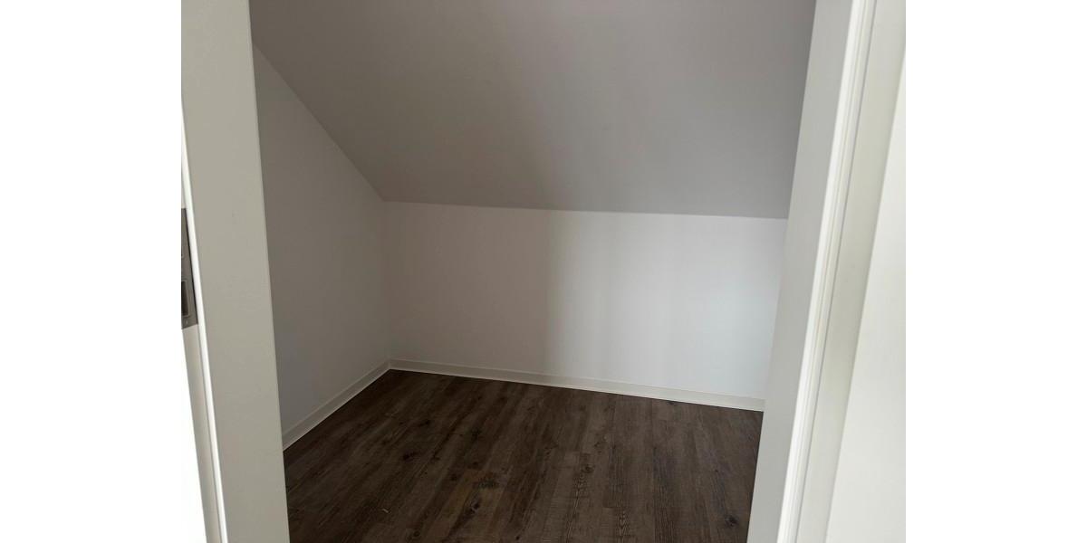 Etagenwohnung Hannover Herrenhausen-Stöcken - 2 Zimmer, 80 m&sup2;, 941&euro; | Angebot:21253293