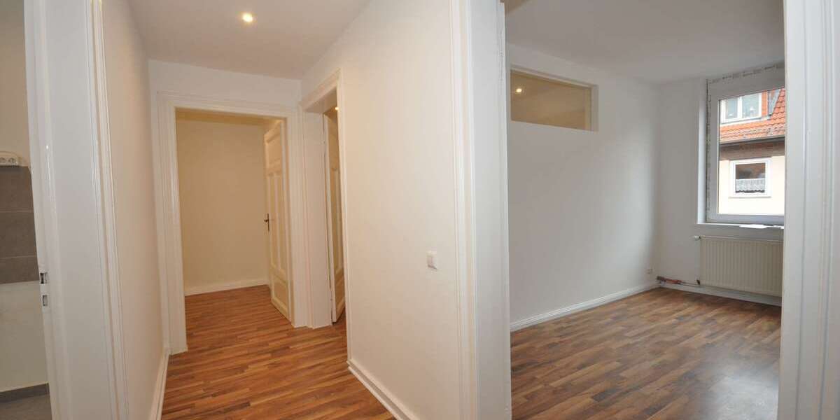 Etagenwohnung Hannover Linden-Limmer - 2 Zimmer, 60 m&sup2;, 649&euro; | Angebot:25200875