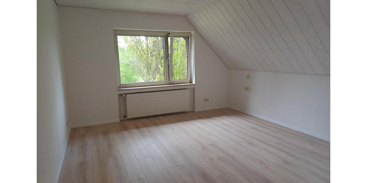 Doppelhaushälfte Bad Nenndorf - 3 Zimmer, 132 m&sup2;, 1.090&euro; | Angebot:25898819