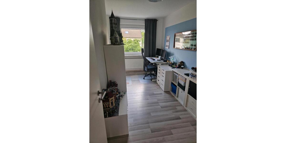 Reihenhaus Langenhagen Engelbostel - 7 Zimmer, 142 m&sup2;, 400.000&euro; | Angebot:26511130