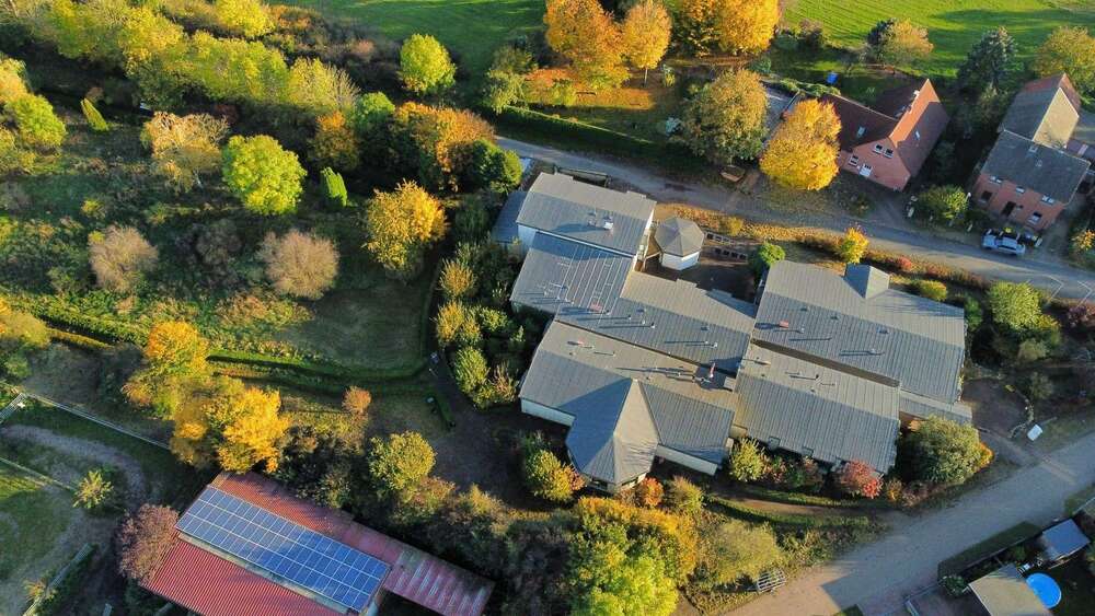 Einfamilienhaus Neustadt am Rübenberge Niedernstöcken - 26 Zimmer, 980 m&sup2;, 6.800&euro; | Angebot:26608405