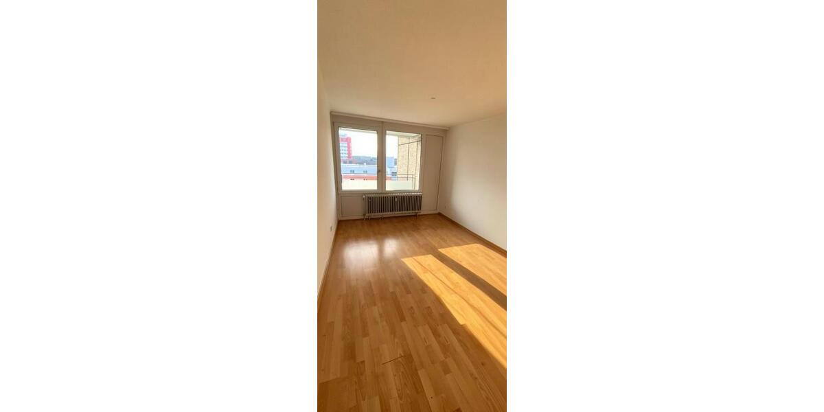 Etagenwohnung Hannover Buchholz-Kleefeld - 3 Zimmer, 81 m&sup2;, 810&euro; | Angebot:25443300