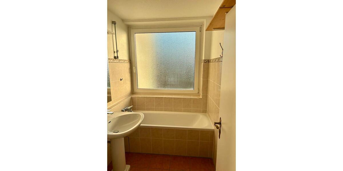 Etagenwohnung Hannover Vahrenwald-List - 4 Zimmer, 98 m&sup2;, 219.000&euro; | Angebot:25551244