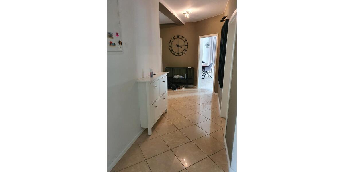 Erdgeschoßwohnung Neustadt am Rübenberge - 4 Zimmer, 115 m&sup2;, 1.000&euro; | Angebot:26684080
