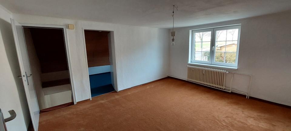 Erdgeschoßwohnung Bad Nenndorf - 4 Zimmer, 115 m&sup2;, 710&euro; | Angebot:26044865