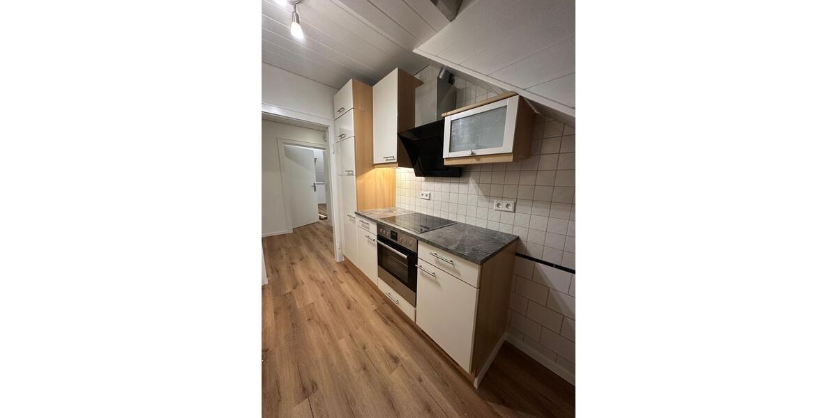 Dachgeschoßwohnung Garbsen Berenbostel - 3 Zimmer, 58 m&sup2;, 700&euro; | Angebot:25972289