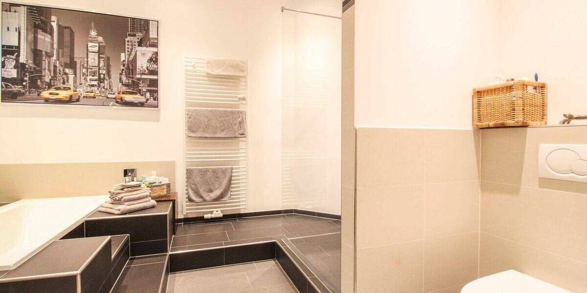 Etagenwohnung Hannover Mitte - 7 Zimmer, 307 m&sup2;, 1.400.000&euro; | Angebot:25970264