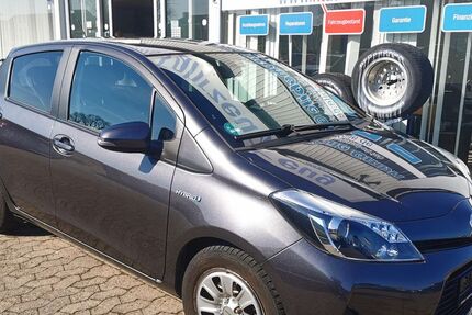 Toyota Yaris 95.900 km 9.900 &euro; Garbsen 30827