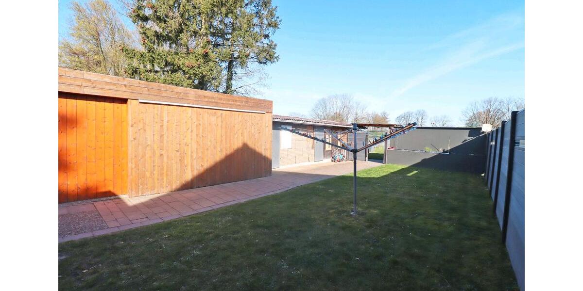 Einfamilienhaus Wunstorf - 6 Zimmer, 250 m&sup2;, 360.000&euro; | Angebot:24977586