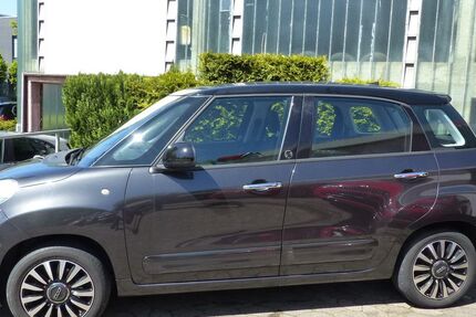 Fiat 500L 106.000 km 11.900 &euro; Hannover 30179