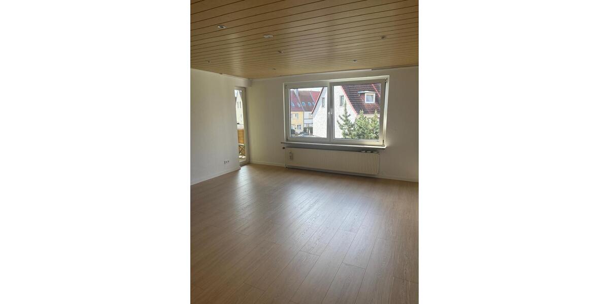 Etagenwohnung Hannover Buchholz-Kleefeld - 3 Zimmer, 78 m&sup2;, 980&euro; | Angebot:26477603