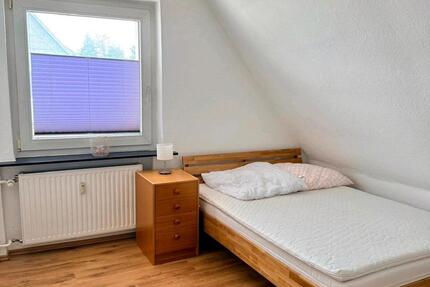 Wohnung Langenhagen - 2.5 Zimmer, 48 m&sup2;, 430&euro; | Angebot:25633502