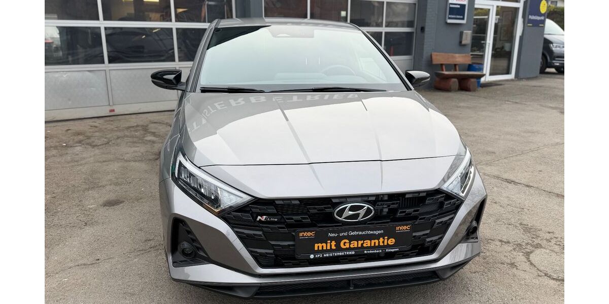 Hyundai i20 5.468 km 18.900 &euro; Springe 31832