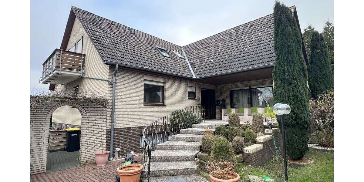 Einfamilienhaus Garbsen / Osterwald Oberende Osterwald Oberende - 9 Zimmer, 227 m&sup2;, 550.000&euro; | Angebot:18507123