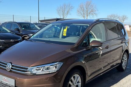 VW Touran 104.240 km 13.950 &euro; Barsinghausen ( bei Hannover ) 30890