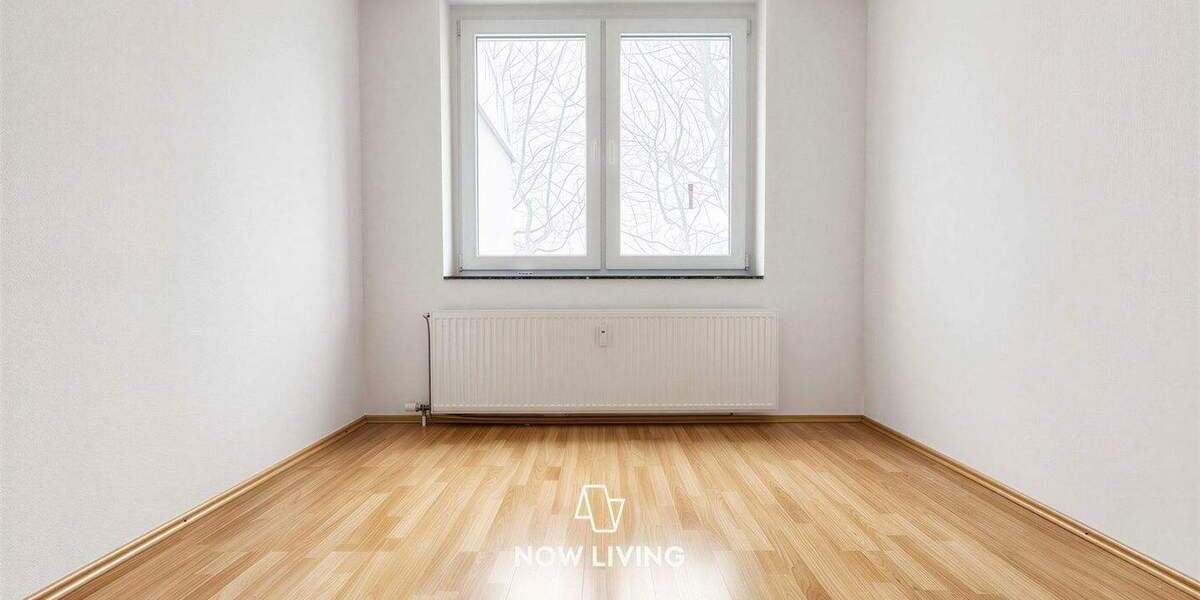 Etagenwohnung Sarstedt - 4 Zimmer, 95 m&sup2;, 160.000&euro; | Angebot:25671360