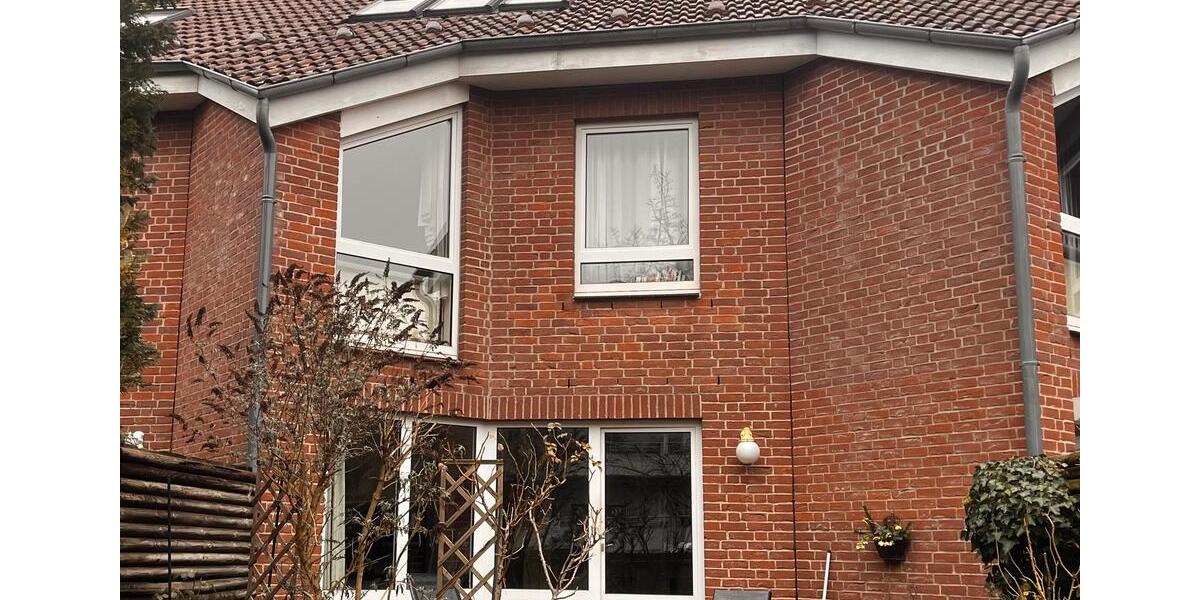 Reihenhaus Hannover Buchholz-Kleefeld - 5 Zimmer, 120 m&sup2;, 450.000&euro; | Angebot:25106959