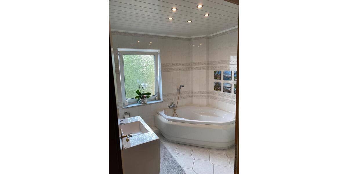 Reihenhaus Laatzen - 5 Zimmer, 126 m&sup2;, 469.000&euro; | Angebot:26990769