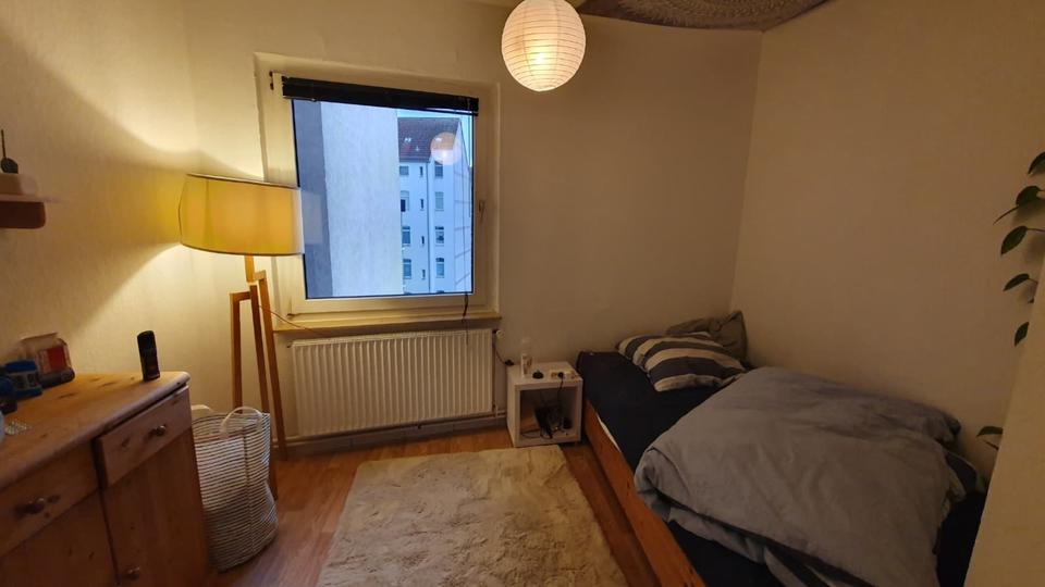 Etagenwohnung Hannover - 3 Zimmer, 75 m&sup2;, 750&euro; | Angebot:25311416
