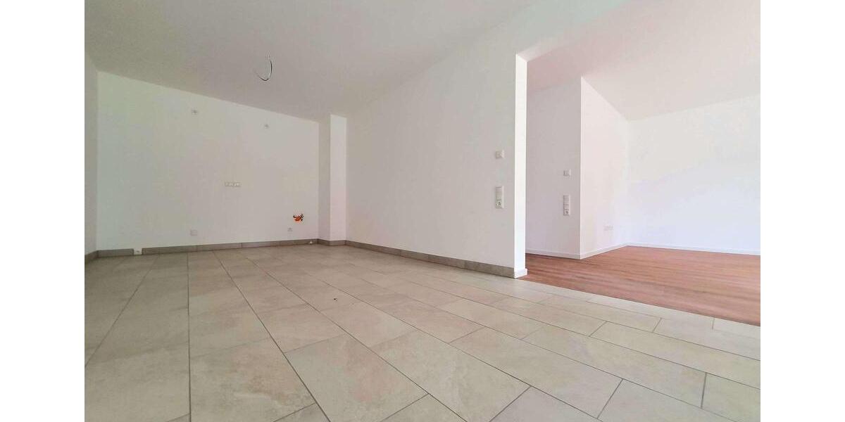 Etagenwohnung Laatzen - 2 Zimmer, 90 m&sup2;, 1.149&euro; | Angebot:25266661