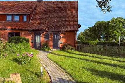 Wohnung Schwarmstedt - 3 Zimmer, 66 m&sup2;, 480&euro; | Angebot:25946913