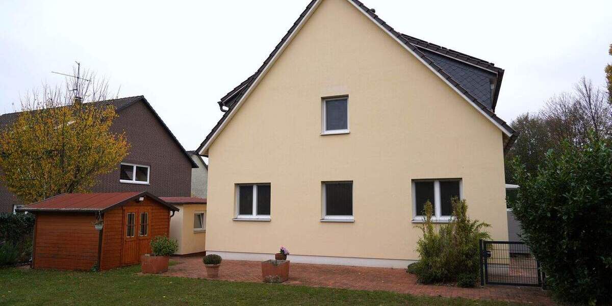 Doppelhaushälfte Hannover Vinnhorst - 3 Zimmer, 235 m&sup2;, 779.000&euro; | Angebot:25772436