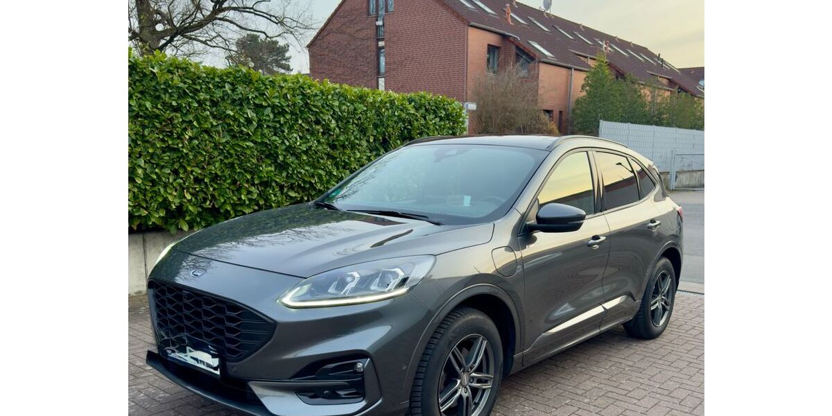 Ford Kuga 65.000 km 22.999 &euro; Hannover 30519