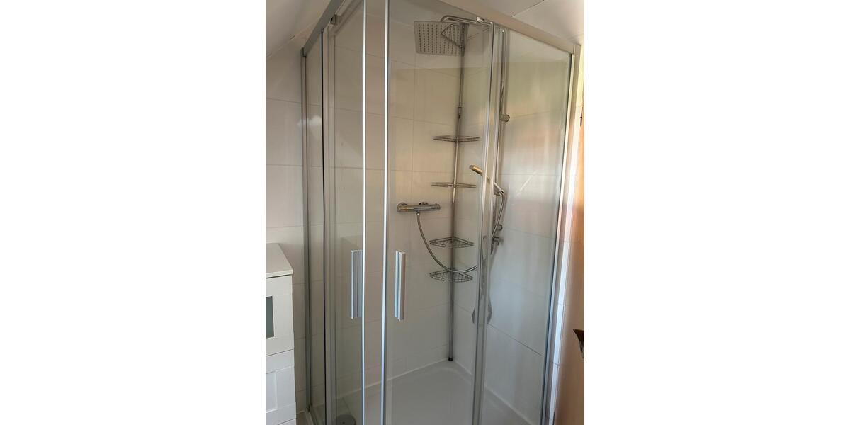 Etagenwohnung Sarstedt - 3 Zimmer, 119 m&sup2;, 1.450&euro; | Angebot:25853436