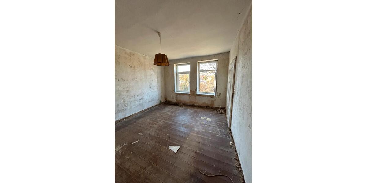 Bauernhaus, Landhaus Bad Nenndorf - 8 Zimmer, 360 m&sup2;, 280.000&euro; | Angebot:27131246