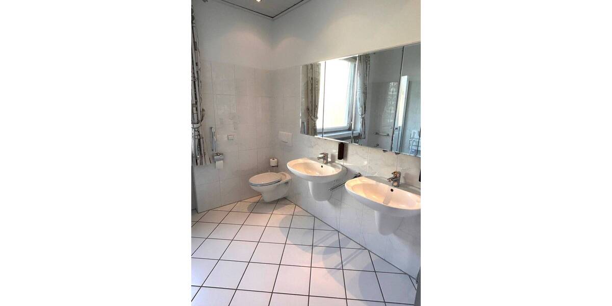 Einfamilienhaus Langenhagen Alt-Langenhagen - 8 Zimmer, 360 m&sup2;, 850.000&euro; | Angebot:26695119